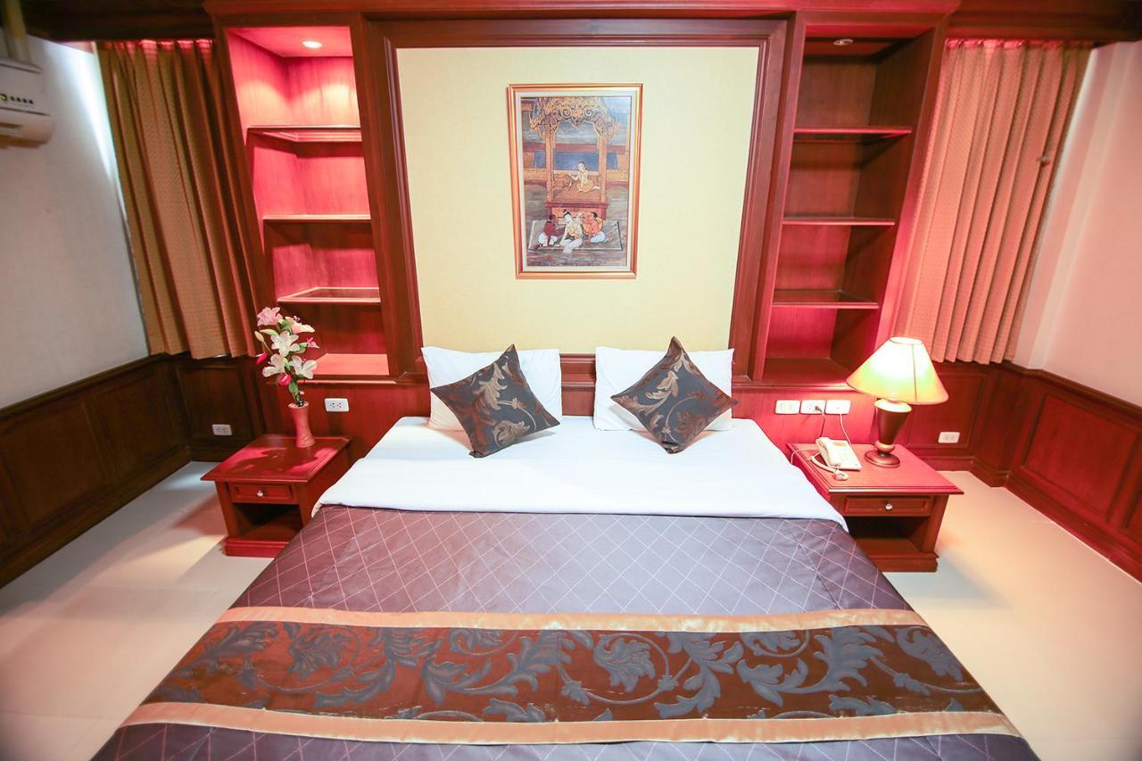 Convenient Park Bangkok Hotel Exterior photo